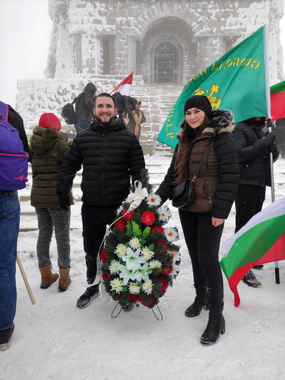 IMG b34ce890ecc69ebf7eb86b41b0ef5c42 V